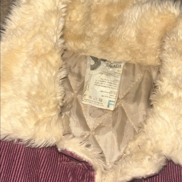 Plum fuchsia fur collar corduroy cropped light jacket - Picture 2 of 11